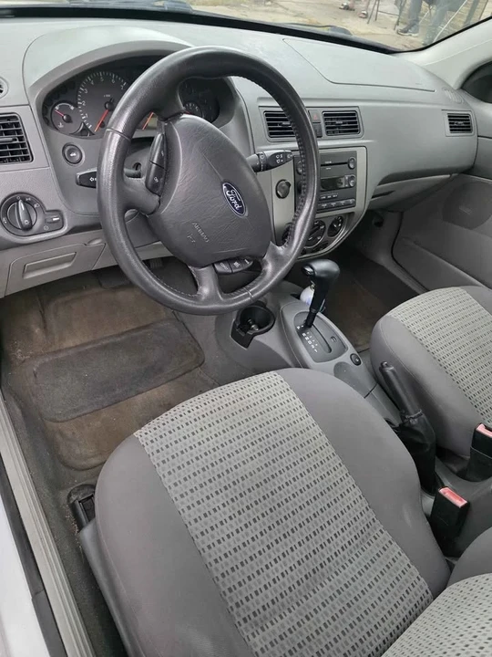 2005 Ford Focus 2nd Gen - Image 4 of 5