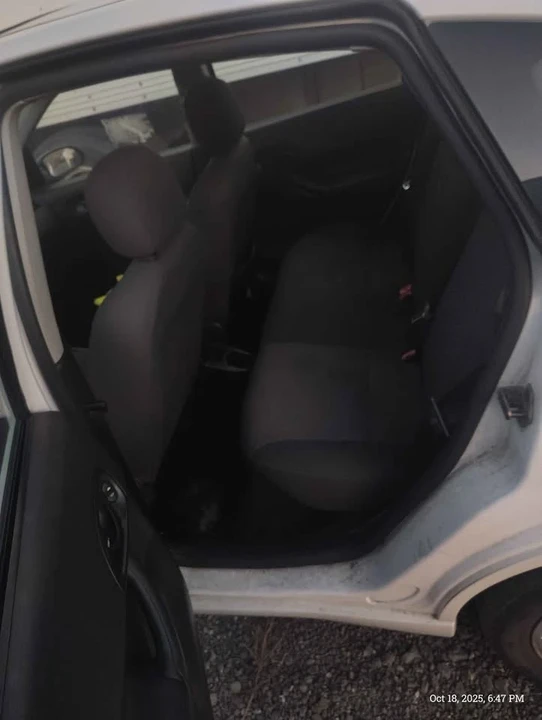 2005 Ford Focus 1st Gen - Image 9 of 11