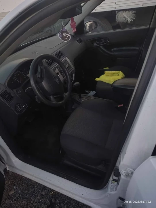 2005 Ford Focus 1st Gen - Image 7 of 11