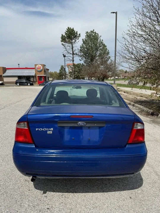 2005 Ford Focus 1st Gen - Image 5 of 11