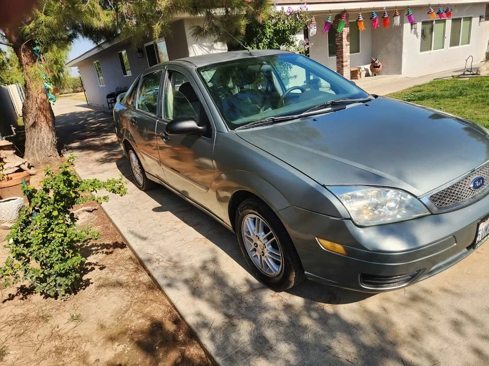 2005 Ford Focus 1st Gen - Image 2 of 7