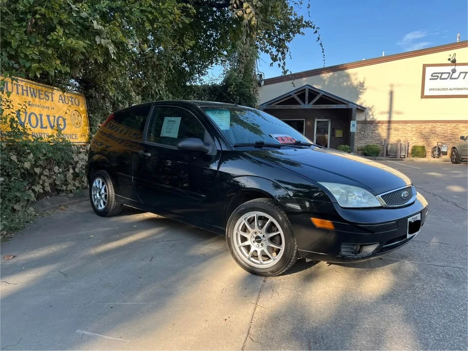 2005 Ford Focus 1st Gen - Image 3 of 10