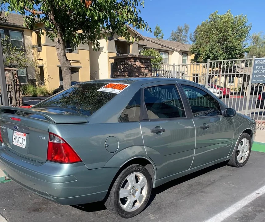 2005 Ford Focus 1st Gen - Image 6 of 6