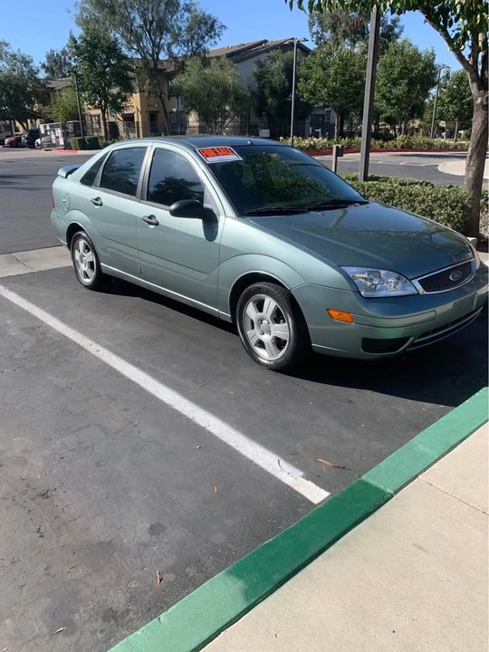 2005 Ford Focus 1st Gen - Image 2 of 6