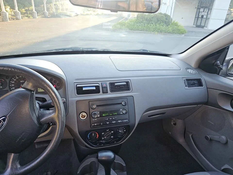 2005 Ford Focus 2nd Gen - Image 4 of 7