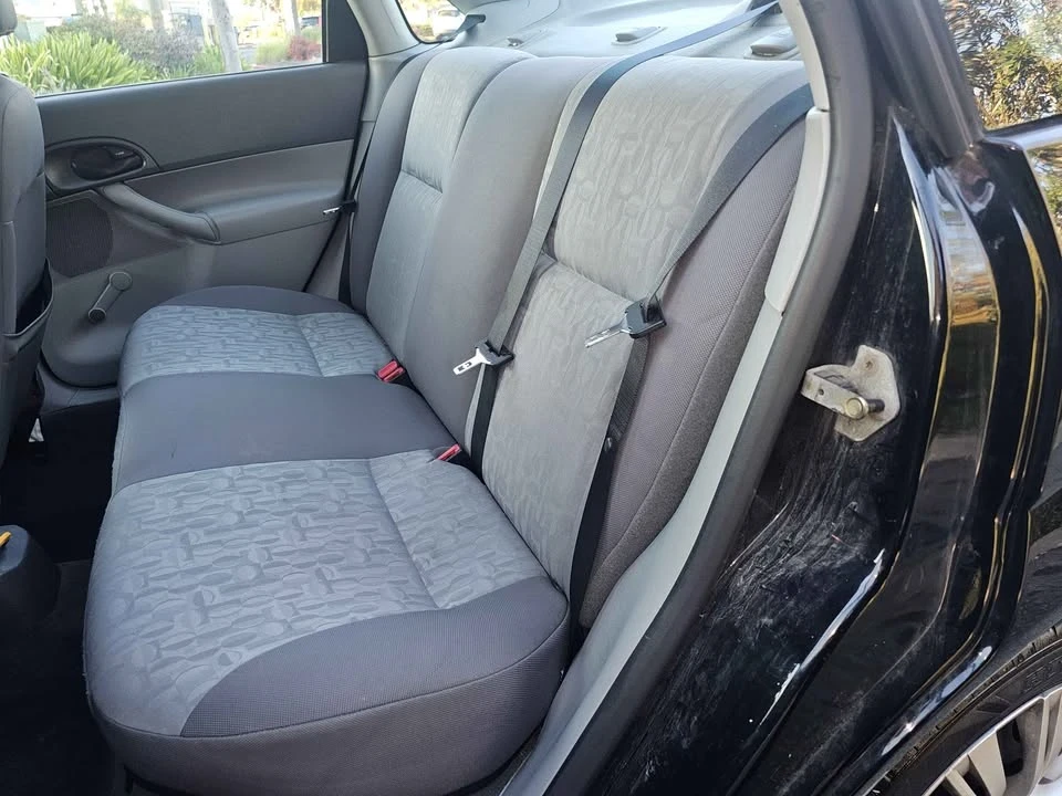 2005 Ford Focus 2nd Gen - Image 6 of 7