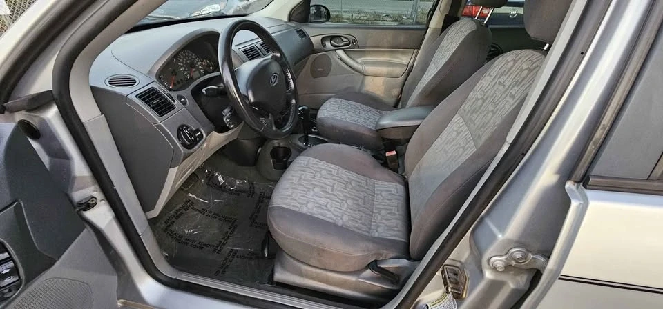 2005 Ford Focus 1st Gen - Image 9 of 18