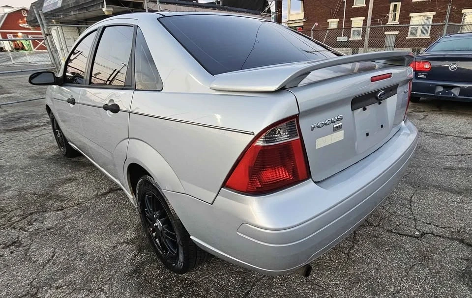 2005 Ford Focus 1st Gen - Image 6 of 18