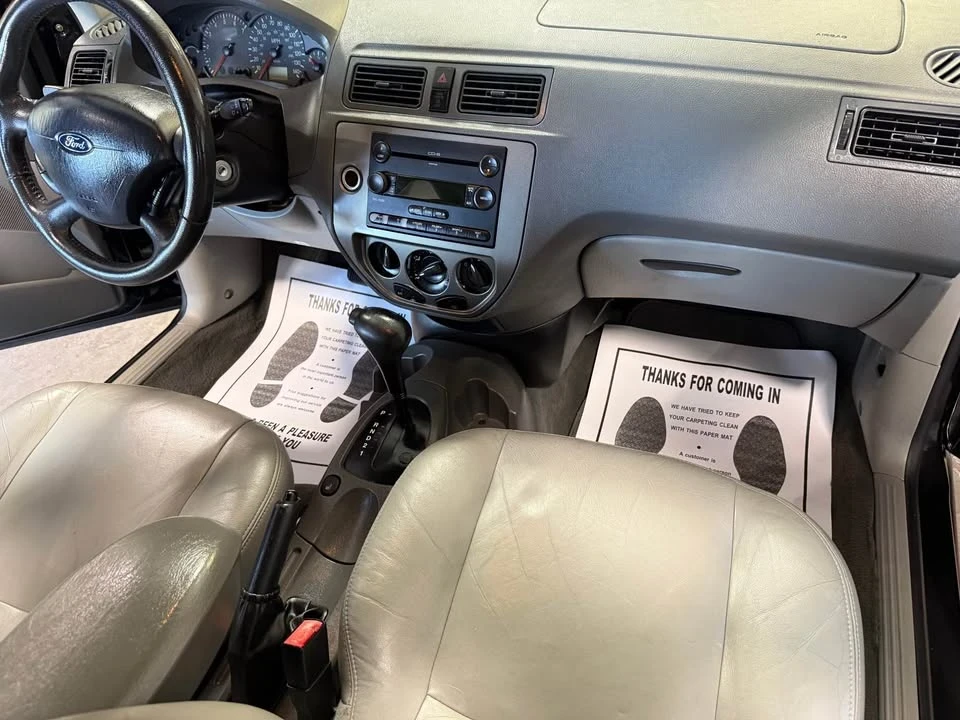 2005 Ford Focus 1st Gen - Image 9 of 13