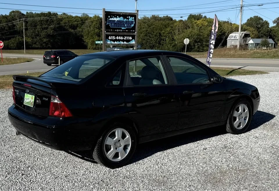 2005 Ford Focus 1st Gen - Image 4 of 13