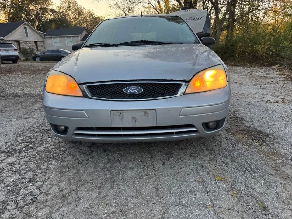2005 Ford Focus 1st Gen - Image 2 of 4