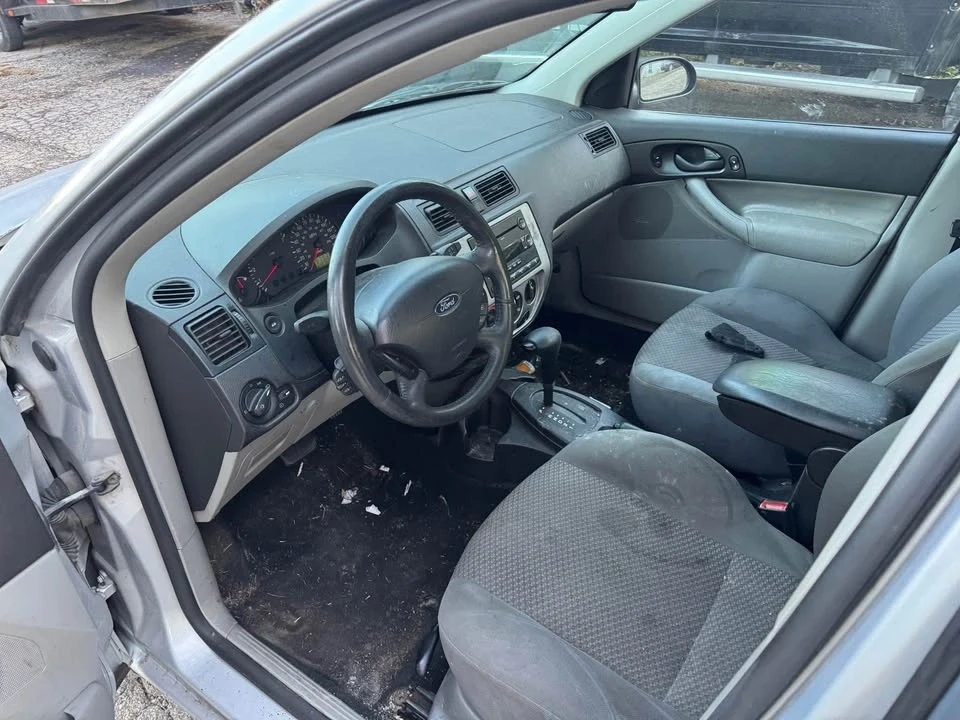 2005 Ford Focus 1st Gen - Image 4 of 4