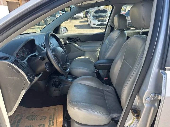 2005 Ford Focus 1st Gen - Image 10 of 11