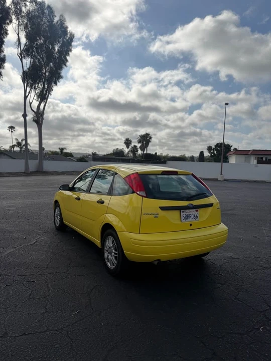 2005 Ford Focus 1st Gen - Image 3 of 11