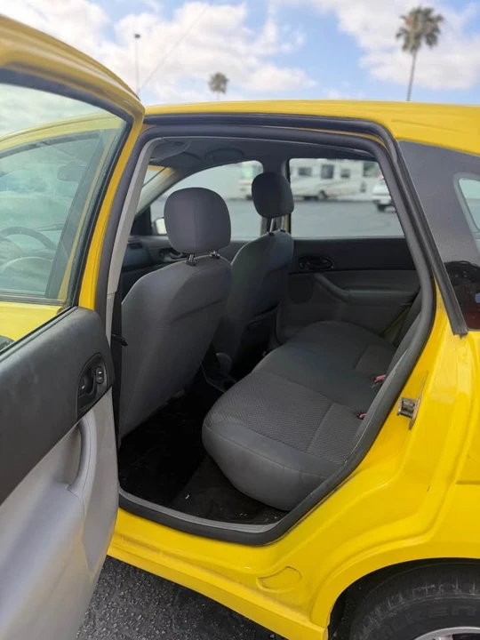 2005 Ford Focus 1st Gen - Image 8 of 11