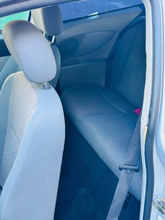 2005 Ford Focus 1st Gen - Image 7 of 9