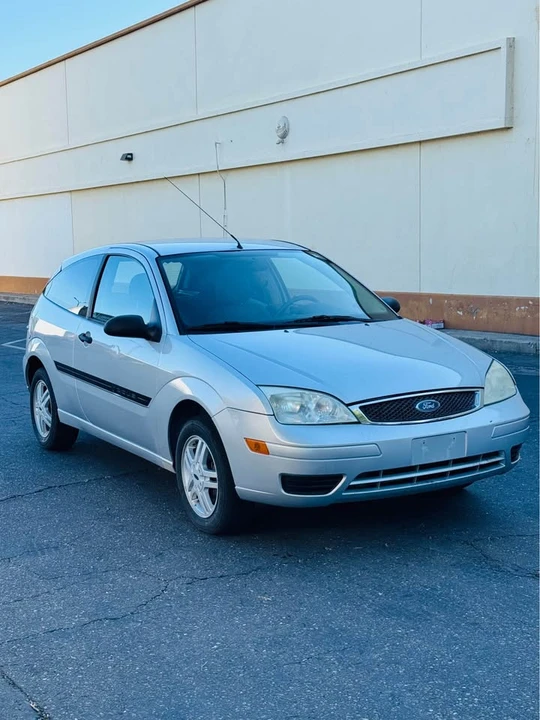2005 Ford Focus 1st Gen - Image 3 of 9