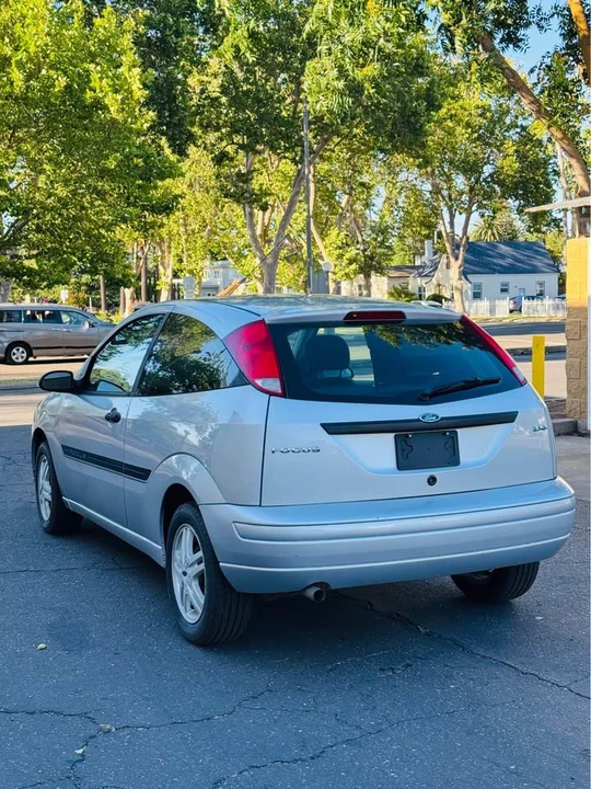 2005 Ford Focus 1st Gen - Image 5 of 9