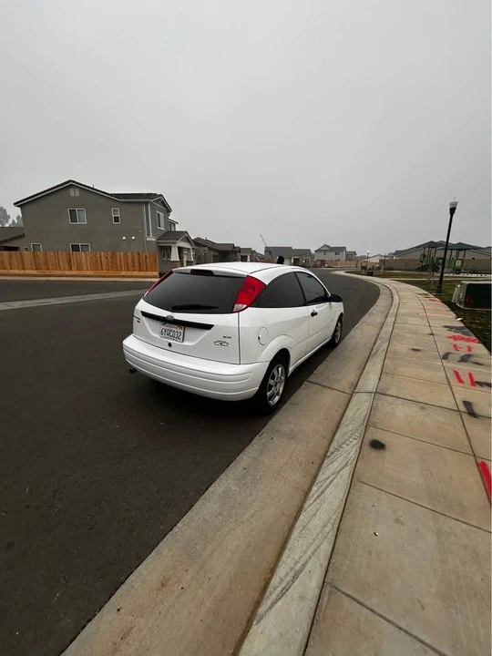 2005 Ford Focus 1st Gen - Image 6 of 6