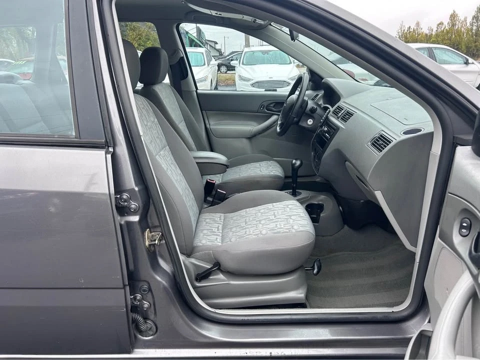 2005 Ford Focus 1st Gen - Image 7 of 20