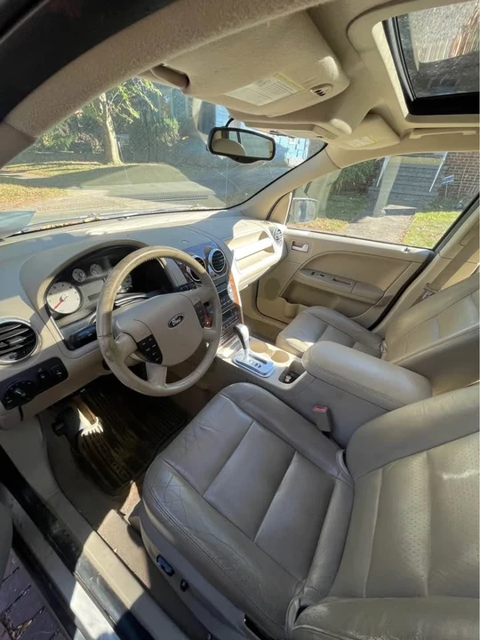 2005 Ford Freestyle - Image 9 of 20