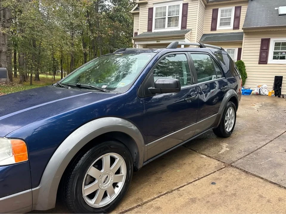 2005 Ford Freestyle - Image 5 of 17