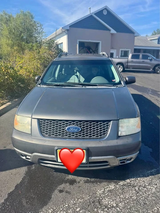 2005 Ford Freestyle - Image 2 of 4