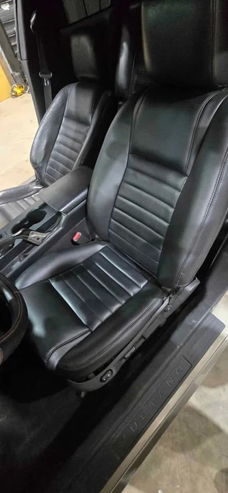 2005 Ford GT 1st Gen - Image 11 of 20