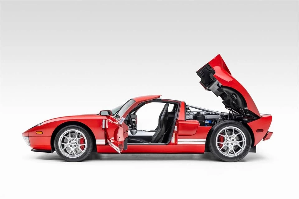 2005 Ford GT 1st Gen - Image 13 of 20