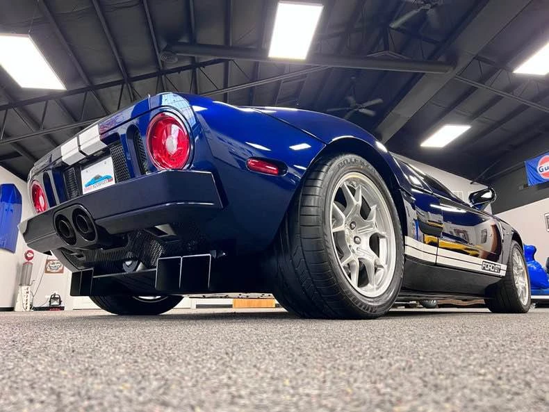 2005 Ford GT 1st Gen - Image 14 of 17