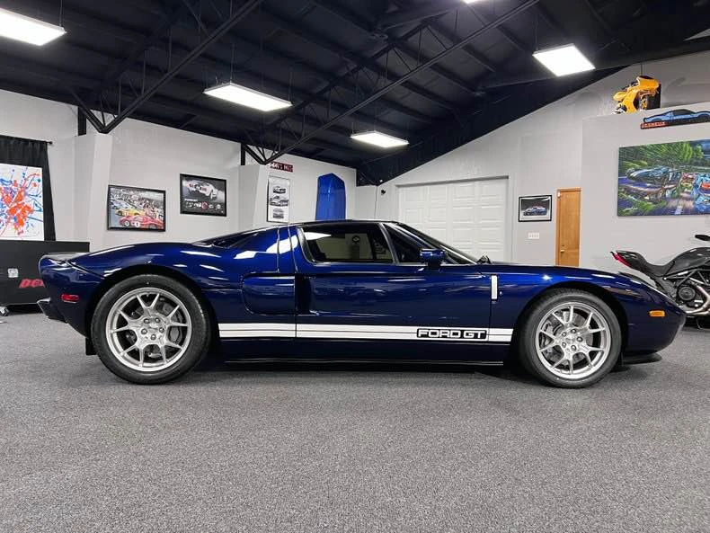 2005 Ford GT 1st Gen - Image 4 of 17