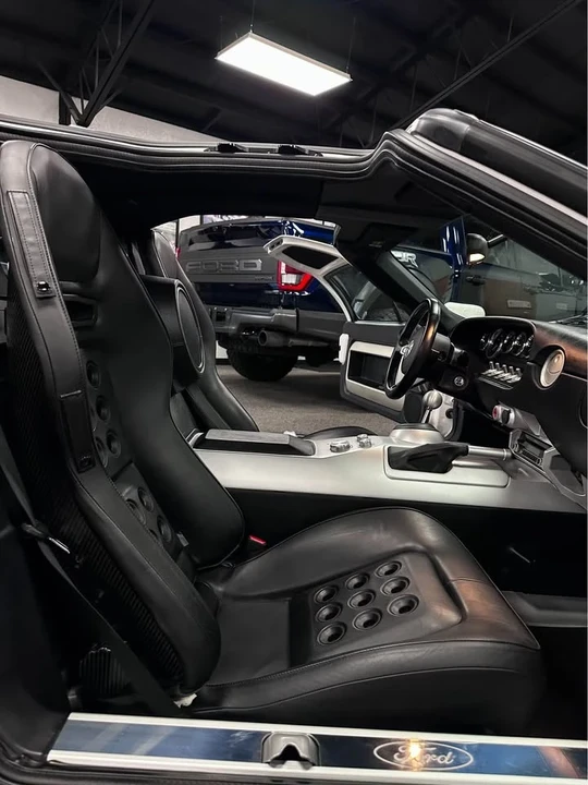 2005 Ford GT 1st Gen - Image 10 of 15