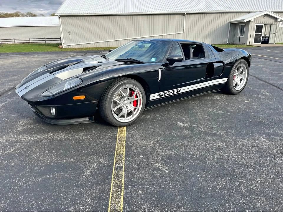 2005 Ford GT 1st Gen - Image 2 of 14