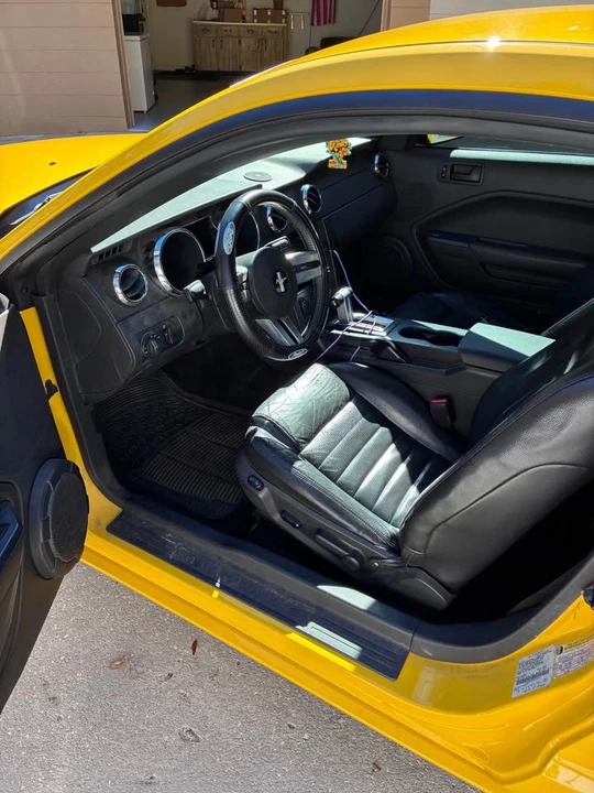 2005 Ford GT 1st Gen - Image 11 of 16