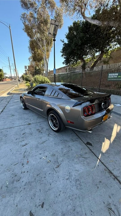 2005 Ford GT 1st Gen - Image 5 of 12