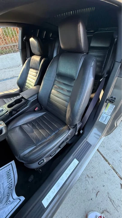 2005 Ford GT 1st Gen - Image 11 of 12