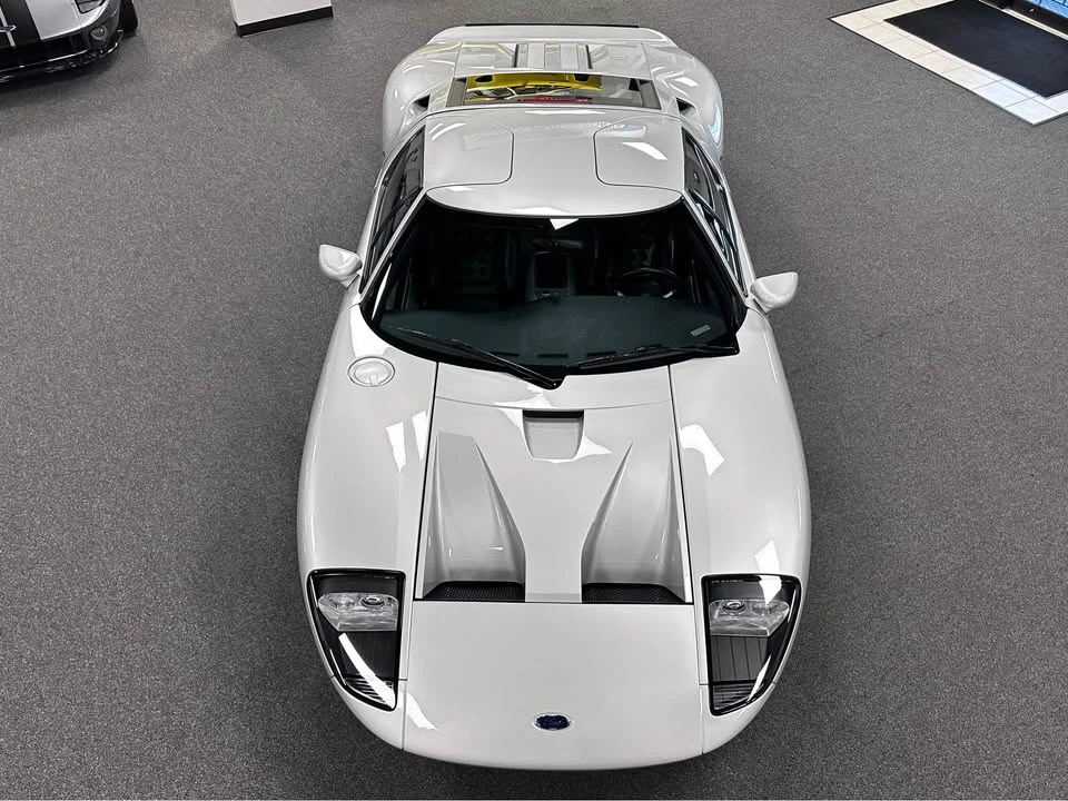 2005 Ford GT 1st Gen - Image 10 of 18