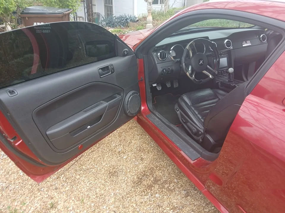 2005 Ford GT 1st Gen - Image 2 of 4