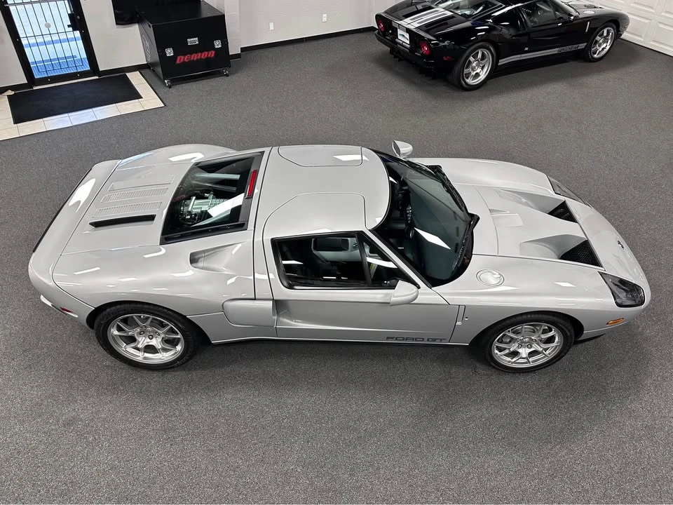 2005 Ford GT 1st Gen - Image 8 of 18
