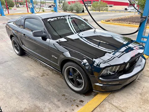 2005 Ford Mustang GT