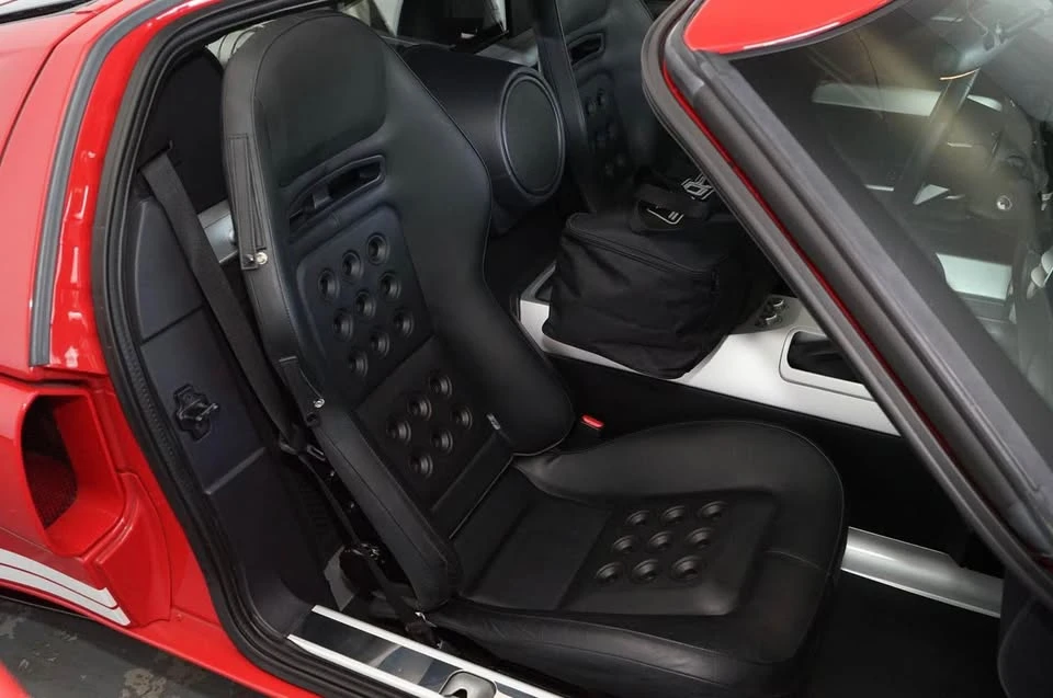 2005 Ford GT 1st Gen - Image 13 of 15