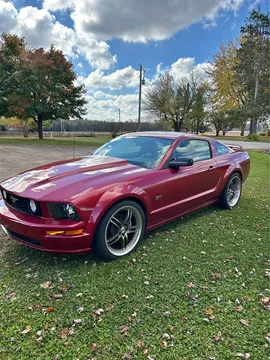 2005 Ford Mustang GT Coupe