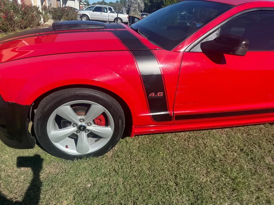 2005 Ford GT 1st Gen - Image 11 of 20