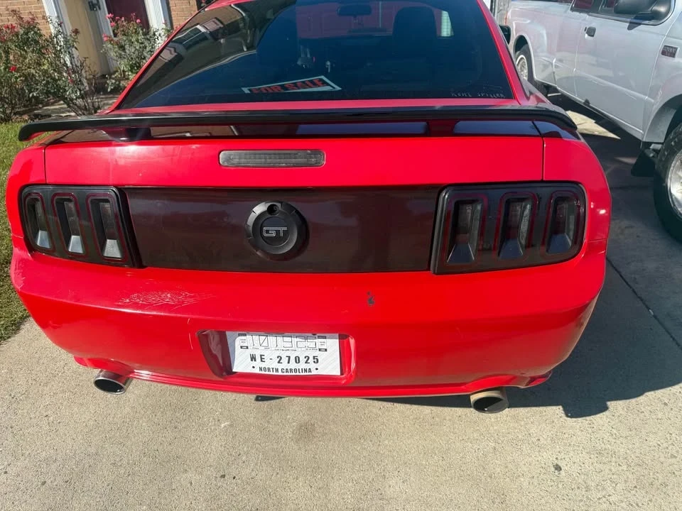 2005 Ford GT 1st Gen - Image 2 of 20
