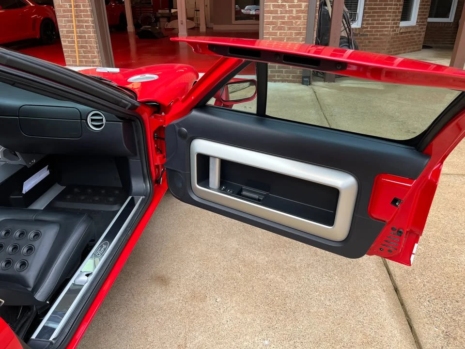 2005 Ford GT 1st Gen - Image 16 of 20