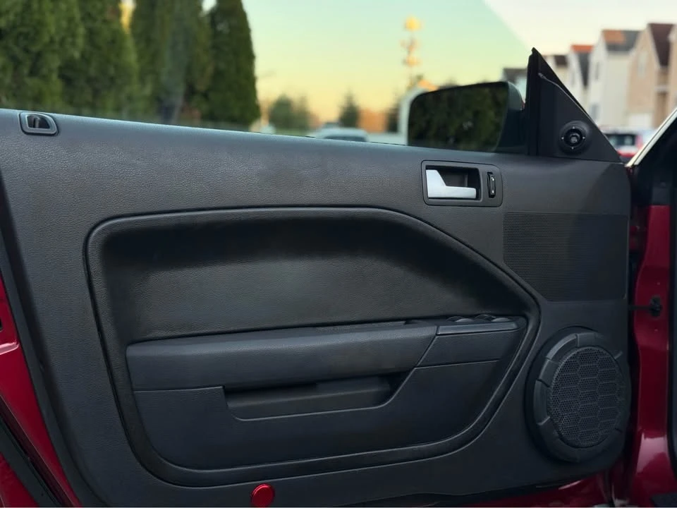 2005 Ford S197 Mustang - Image 14 of 20