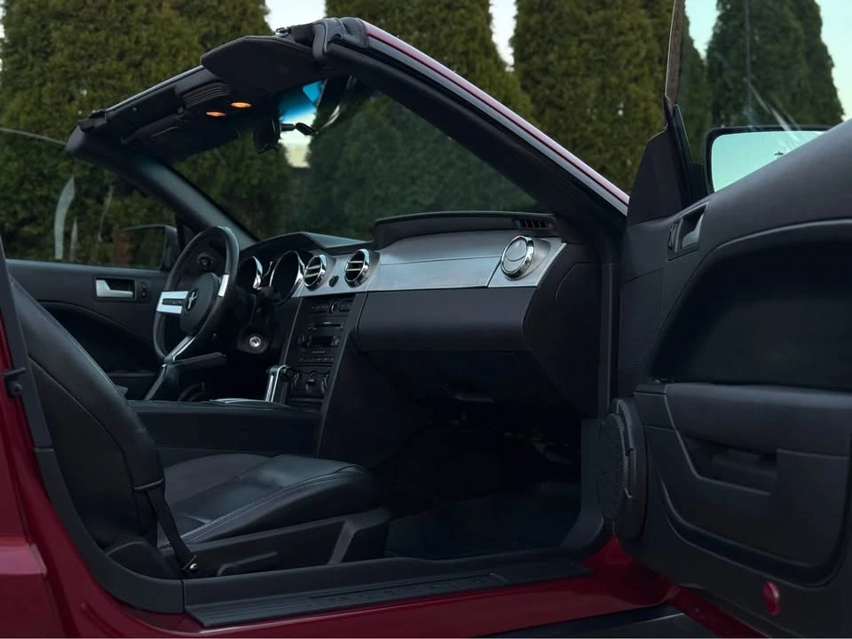 2005 Ford S197 Mustang - Image 13 of 20
