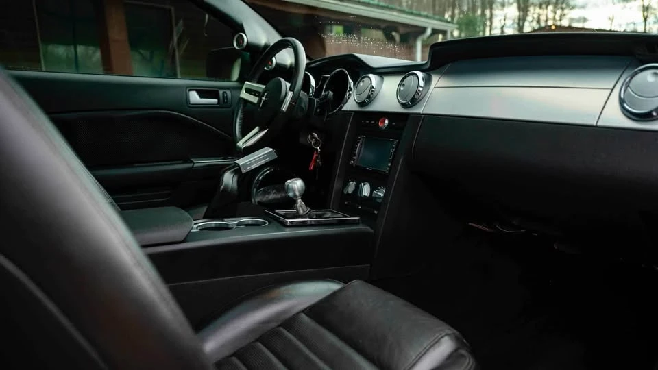 2005 Ford S197 Mustang - Image 6 of 11