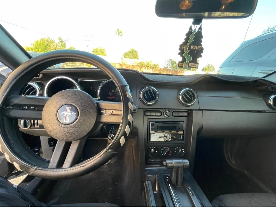 2005 Ford S197 Mustang - Image 13 of 20