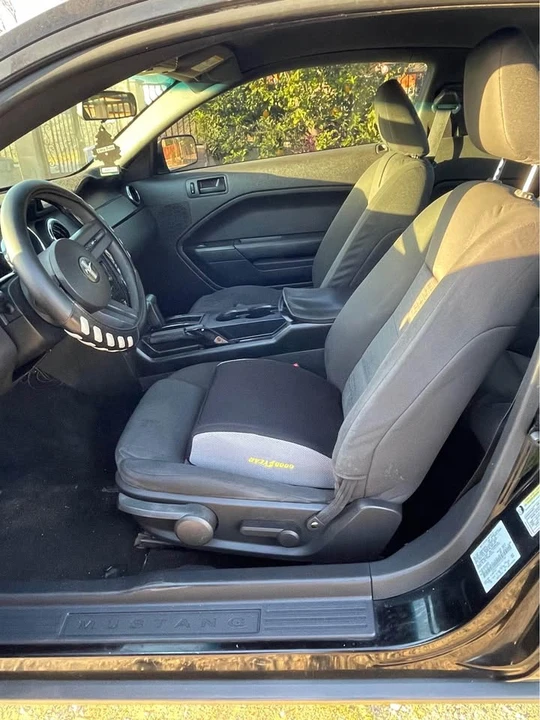 2005 Ford S197 Mustang - Image 11 of 20